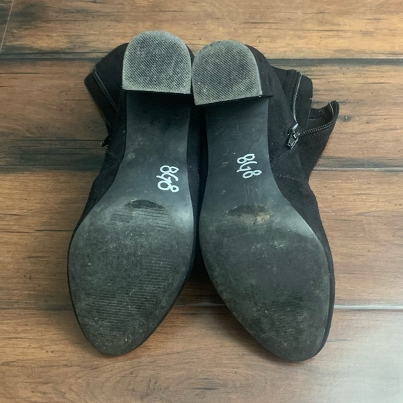 Steve Madden Black Emison Booties - Size 7.5 - Picture 7 of 8